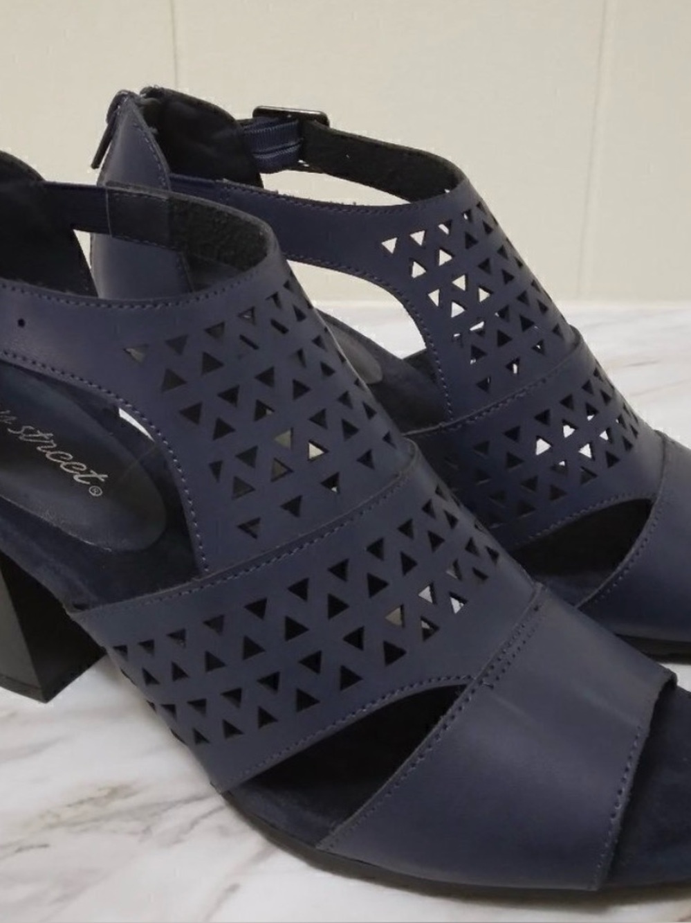 Easy Street | Adara Navy Faux Leather Perforated Block Heel Sandals | Size 9.5